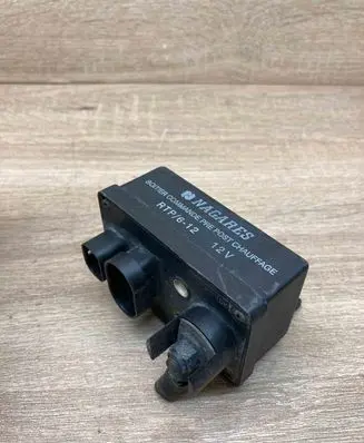 Renault Megane II Glow plug pre-heat relay 7700107794