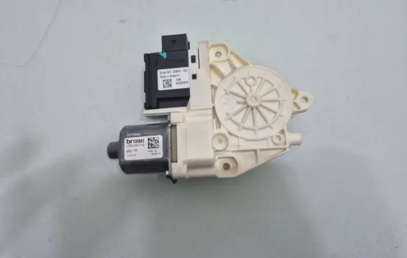 Alfa Romeo Giulia Front door window regulator motor C59652102