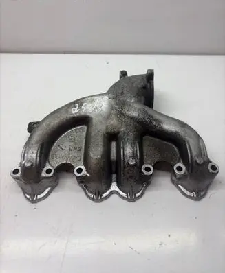 Volkswagen PASSAT B6 Intake manifold 03G129713K