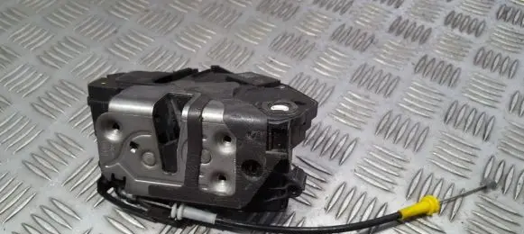 Ford Fiesta Rear door lock 8A6AA26412BD 8A6A-A26412-BD