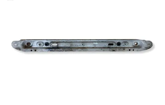 Peugeot RCZ Radiator support slam panel bracket 829C0212