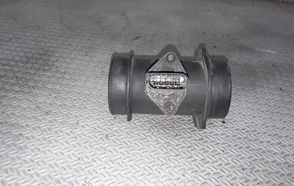 Mercedes-Benz Vito Viano W638 Mass air flow meter 0000940948 0280217114