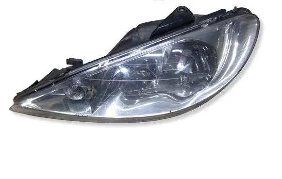 Peugeot 206 Headlight/headlamp 