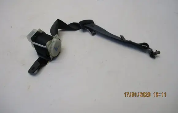 KIA Ceed Rear seatbelt
