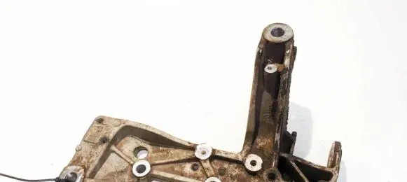 Skoda Octavia Mk2 (1Z) Front lower control arm/wishbone 1k0199295f