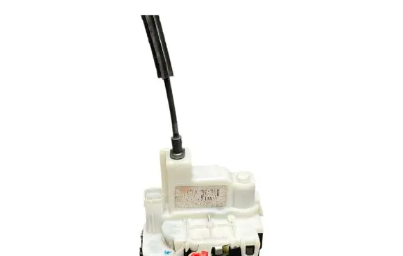 Fiat 500 Front door lock 51827596