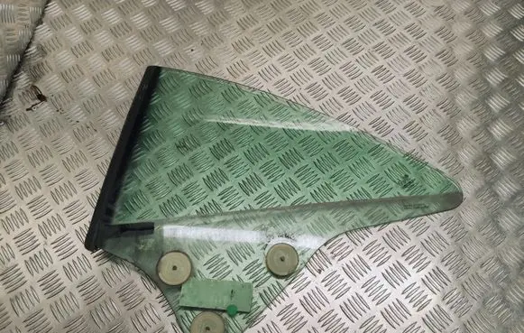 Volkswagen Eos Rear side window 1Q0845041F