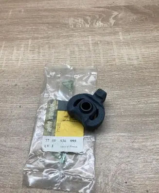 Renault Kangoo I Muffler mount bracket/holder 7700836095 7700836095A