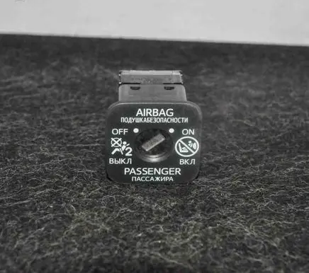 Lexus RX 450H Passenger airbag on/off switch 2091Z36