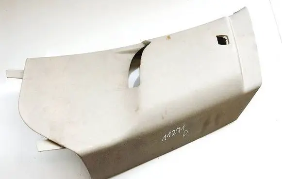Jeep Grand Cherokee (WK) (B) pillar trim (top) VT5830REV