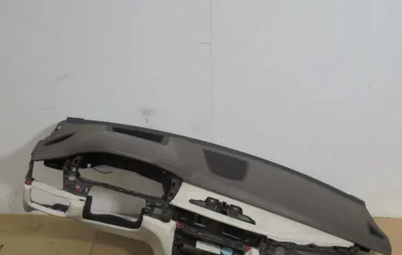 BMW X5M F85 Dashboard B0726100