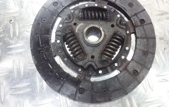 Toyota Yaris Clutch pressure plate 