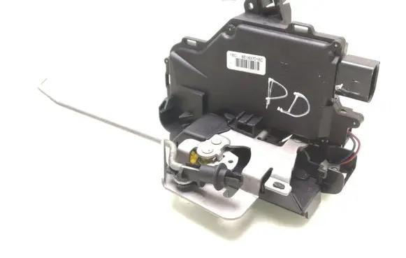 Audi A4 S4 B6 8E 8H Front door lock 8E1837016C