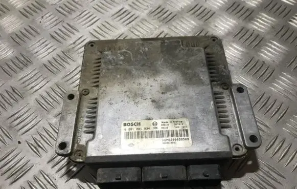 Renault Scenic I Engine control unit/module 0281001934 hom8200039569