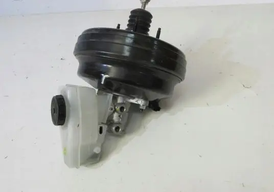 Infiniti Q50 Brake booster C90307