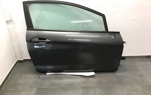 Ford Fiesta Door (2 Door Coupe) H1BBB20220AK