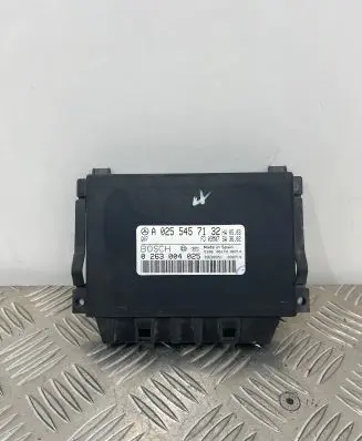 Mercedes-Benz E W211 Parking PDC control unit/module A0255457132