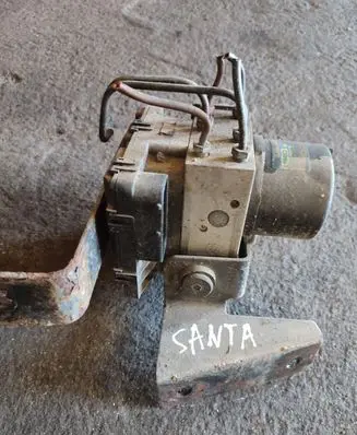 Hyundai Santa Fe ABS Pump 5890026160