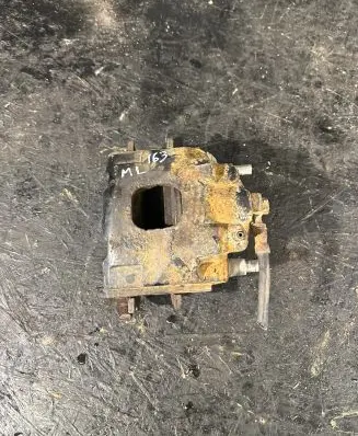 Mercedes-Benz ML W163 Front brake caliper