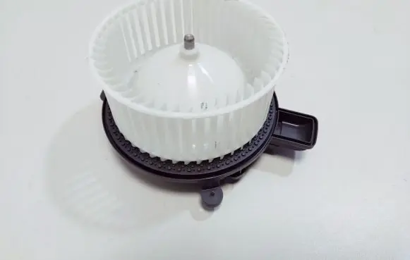 BMW iX Heater fan/blower 5A16527