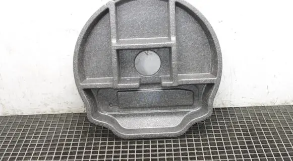 Jeep Cherokee Other trunk/boot trim element 04726370AB