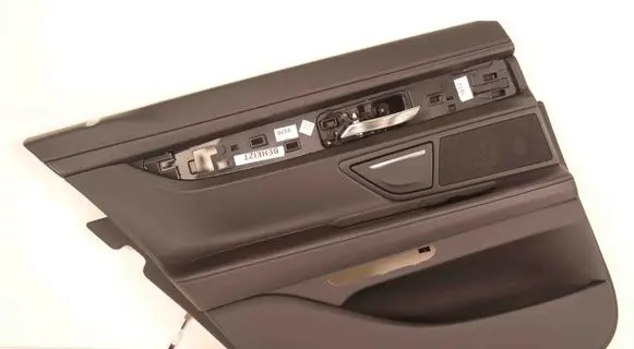 BMW 7 G11 G12 Rear door card panel trim