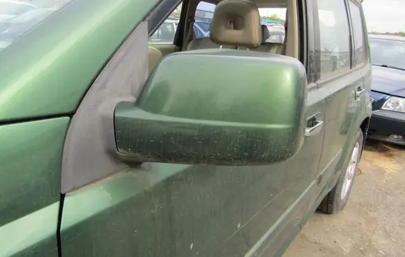 Nissan X-Trail T30 Manual wing mirror 