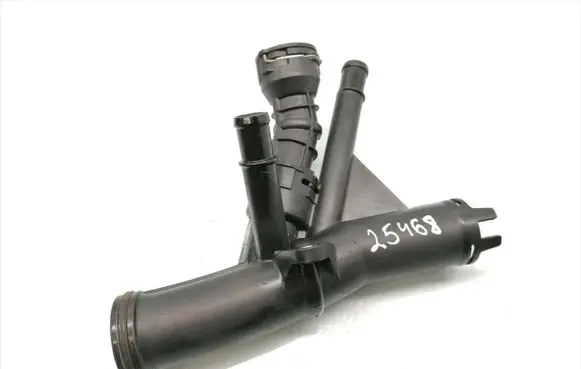 Thermostat/thermostat housing