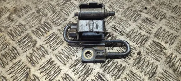 Front door lower hinge