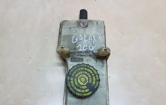 Ford Galaxy Brake fluid reservoir 