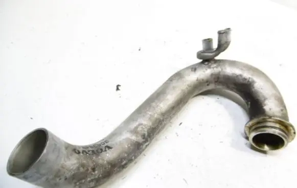Volvo XC90 Intercooler hose/pipe 30639471