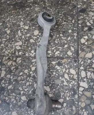 Audi A4 S4 B5 8D Front lower control arm/wishbone