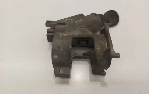 Volkswagen PASSAT B3 Ignition lock 357905851