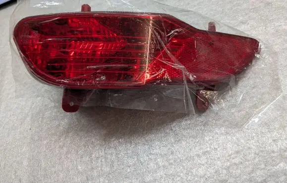 Peugeot 5008 II Rear fog light 9811982980