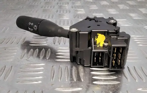 Renault 19 Indicator stalk