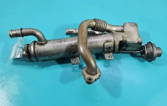 EGR valve cooler