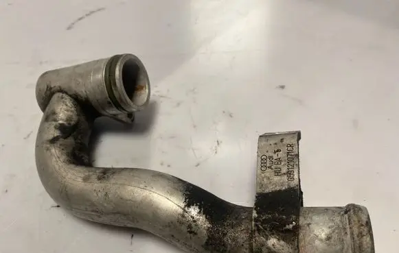 Audi A6 C7 Engine coolant pipe/hose 059121071CR HUBA5