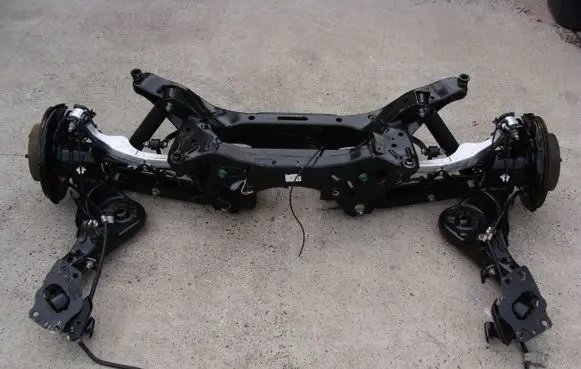 Nissan Qashqai Rear axle beam 