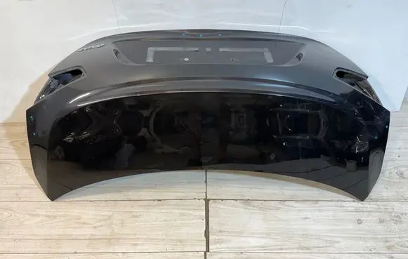 Maserati Ghibli Truck tailgate 