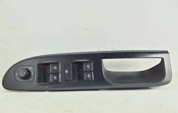 Volkswagen PASSAT B6 Front door window switch trim 3C1867171B 1K4959857B