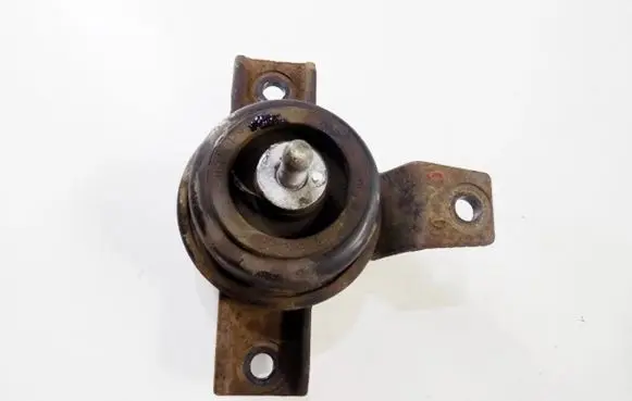 Hyundai Santa Fe Engine mount bracket