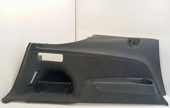 Audi Q7 4M Trunk/boot side trim panel 4M0863879H