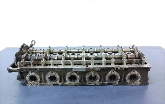 BMW X6 F16 Engine head 7812929
