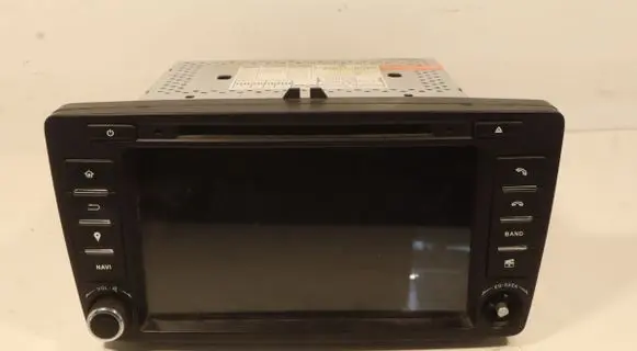 Skoda Octavia Mk2 (1Z) Radio/GPS head unit trim C026WGDA193