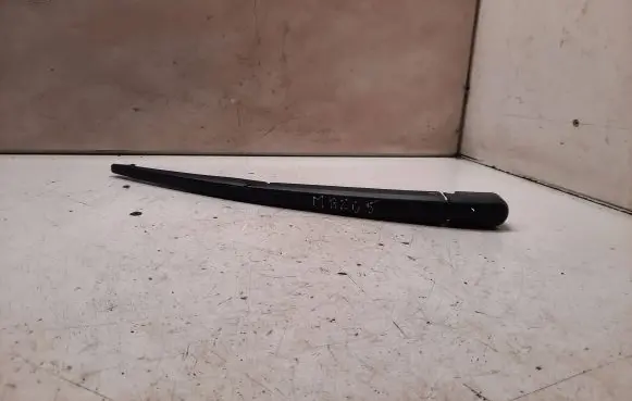 Mazda 5 Rear wiper blade arm