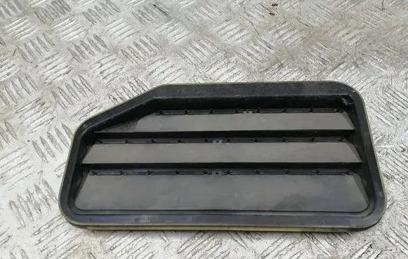 Ford Focus Quarter panel pressure vent BM51N280B63A