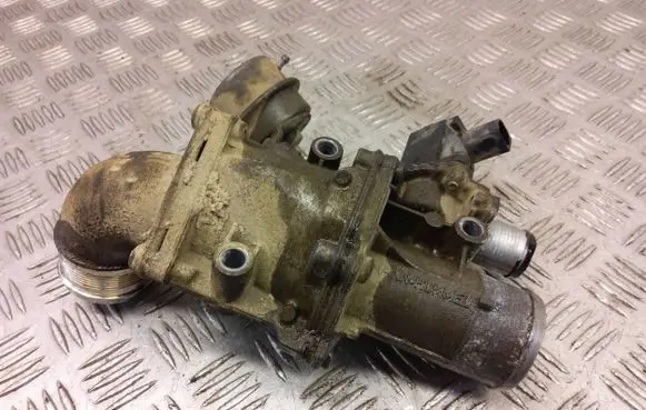 Land Rover Discovery 4 - LR4 EGR valve