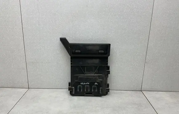 Opel Insignia B Engine control unit holder 84127772