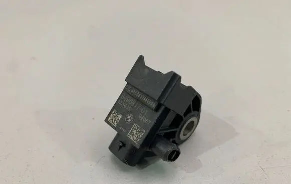 BMW 7 G70 Airbag deployment crash/impact sensor 9496817