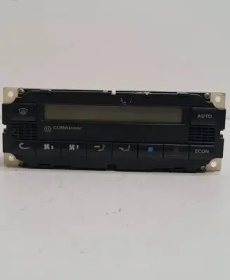 Volkswagen PASSAT B5 Climate control unit 1J1907044 5HB00761700